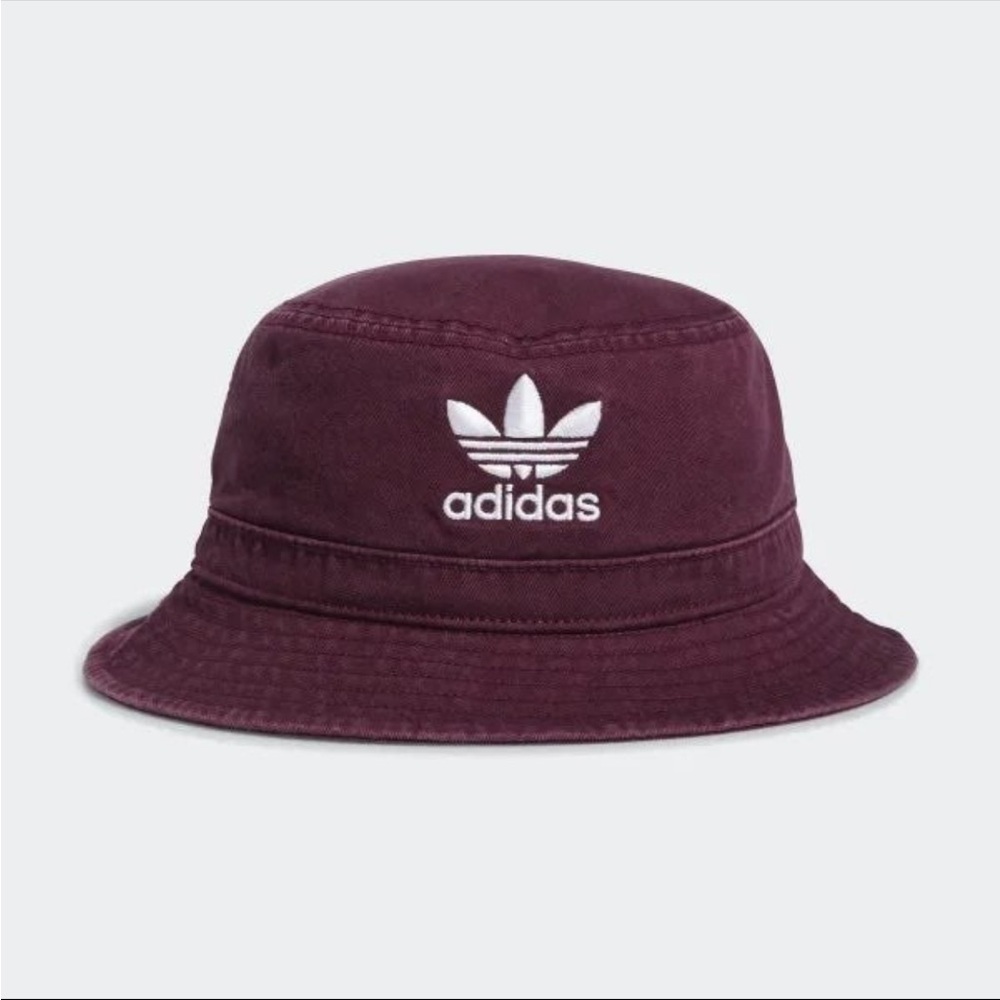 Adidas bucket hat